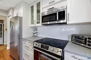 46 Henry St, Norwich, CT 06360 - Photo 9