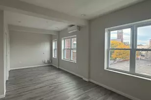 27 Main St, New Britain, CT 06051 - Photo 3