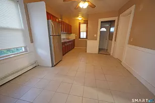 15 Avon Ave, Waterbury, CT 06708 - Photo 13
