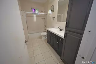 15 Avon Ave, Waterbury, CT 06708 - Photo 11
