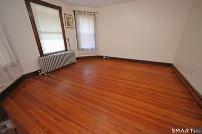 15 Avon Avenue, Waterbury, CT 06708 - Photo 9