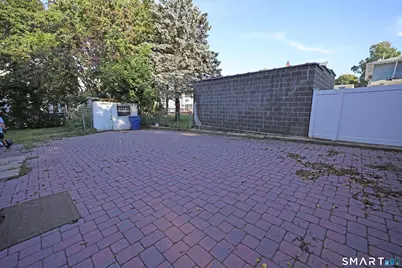 15 Avon Avenue, Waterbury, CT 06708 - Photo 21