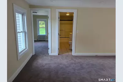 47 Jefferson Avenue, Danbury, CT 06810 - Photo 13