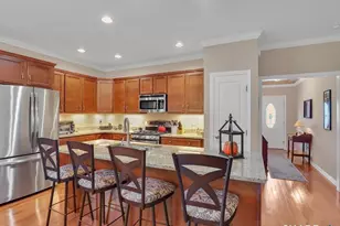 19 Sonoma Ln, Middletown, CT 06457 - Photo 7
