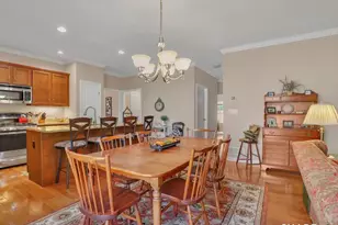 19 Sonoma Ln, Middletown, CT 06457 - Photo 9