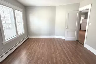 25 Arnold St, Hartford, CT 06106 - Photo 3