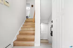 32 Woodhaven Dr, Burlington, CT 06013 - Photo 7