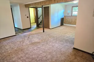 21 Downing Cir, Bloomfield, CT 06002 - Photo 25