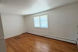68 Warner St, Hamden, CT 06514 - Photo 3