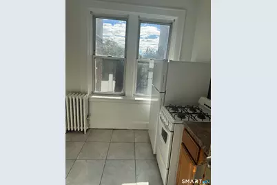 223 Washington Avenue #D9, Bridgeport, CT 06604 - Photo 5
