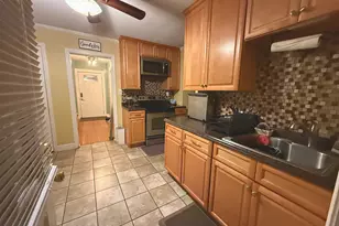40 Foley St, Manchester, CT 06040 - Photo 9