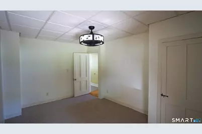 42 Woodbridge Street, Manchester, CT 06042 - Photo 15