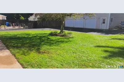 42 Woodbridge Street, Manchester, CT 06042 - Photo 29