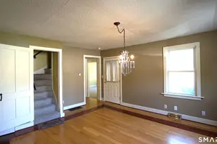 42 Woodbridge St, Manchester, CT 06042 - Photo 11