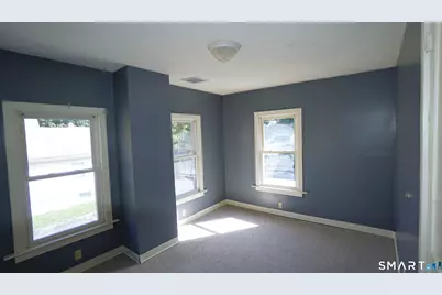 42 Woodbridge Street, Manchester, CT 06042 - Photo 19