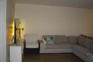 52 Riverview Dr, Bridgeport, CT 06606 - Photo 9