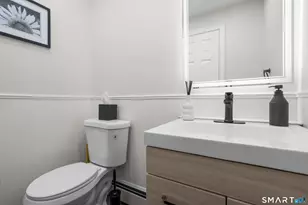 121 Center St, West Haven, CT 06516 - Photo 15