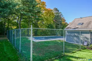 215 Oakland St, Manchester, CT 06042 - Photo 35