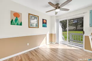 215 Oakland St, Manchester, CT 06042 - Photo 5