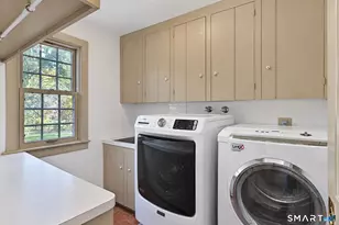 28 Maplecrest Dr, Danbury, CT 06811 - Photo 29