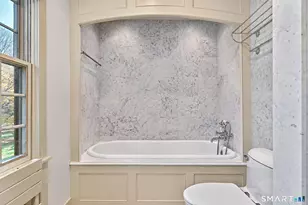 28 Maplecrest Dr, Danbury, CT 06811 - Photo 23