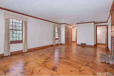 28 Maplecrest Drive, Danbury, CT 06811 - Photo 21