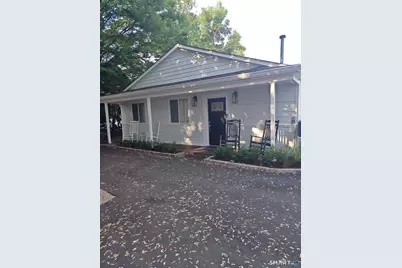 41 Valley Road #COTTAGE, Greenwich, CT 06831 - Photo 3