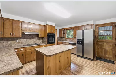 74 Dale Road, Manchester, CT 06040 - Photo 7