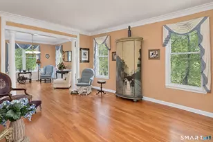 25 Maplewood Dr, Danbury, CT 06811 - Photo 3