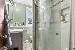 287 Remington St, Bridgeport, CT 06610 - Photo 17