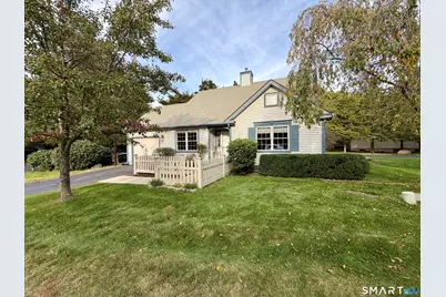 2 Meetinghouse Lane, East Lyme, CT 06357 - Photo 1