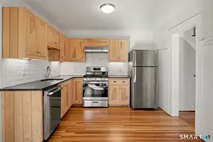 371 Grovers Ave, Bridgeport, CT 06605 - Photo 9