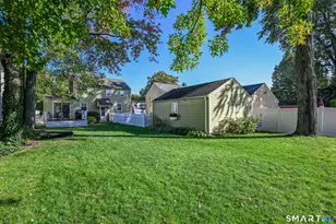 127 Edgemere Ave, West Hartford, CT 06110 - Photo 5