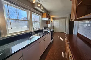 1093 Farmington Ave, West Hartford, CT 06107 - Photo 5