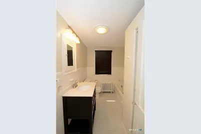 1093 Farmington Avenue, West Hartford, CT 06107 - Photo 19