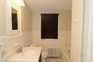 1093 Farmington Ave, West Hartford, CT 06107 - Photo 19