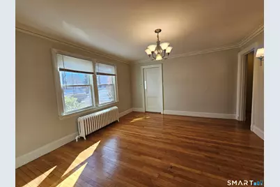 1093 Farmington Avenue, West Hartford, CT 06107 - Photo 11