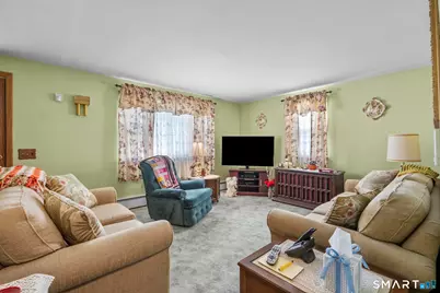135 Legion Avenue, Stratford, CT 06614 - Photo 7