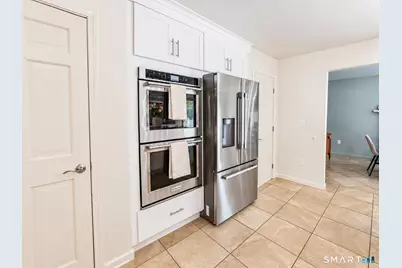 39 Regency Hill, Waterbury, CT 06708 - Photo 5