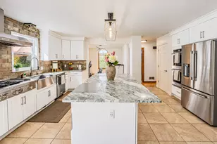 39 Regency Hill, Waterbury, CT 06708 - Photo 1