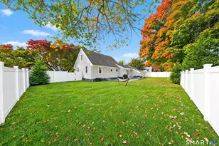 18 Maple St, Trumbull, CT 06611 - Photo 33