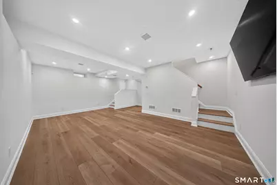18 Maple Street, Trumbull, CT 06611 - Photo 25