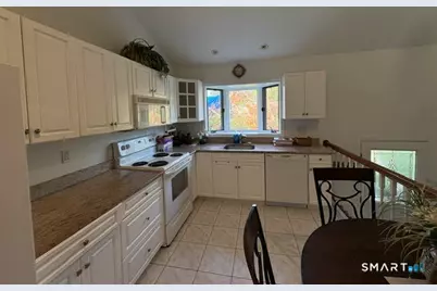 10 Tomahawk Lane, Milford, CT 06460 - Photo 3
