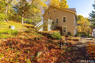 70 Woodstock Rd, Pomfret, CT 06259 - Photo 7