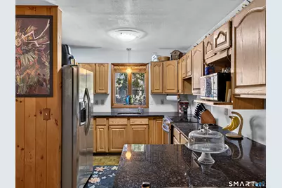 7 Bloomingdale Road, Waterford, CT 06375 - Photo 15