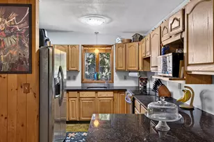 7 Bloomingdale Rd, Waterford, CT 06375 - Photo 15