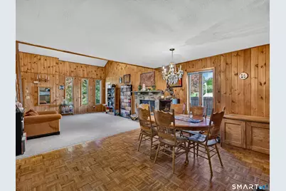 7 Bloomingdale Road, Waterford, CT 06375 - Photo 9