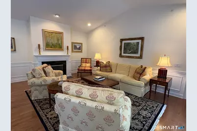 22 Franklin Court #22, Newtown, CT 06470 - Photo 7