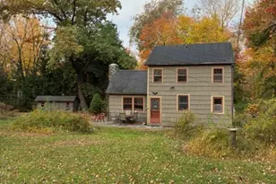 9 Birch Hl Rd, Morris, CT 06763 - Photo 1