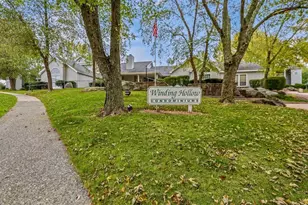 75 Crown Knoll Ct, Groton, CT 06340 - Photo 1